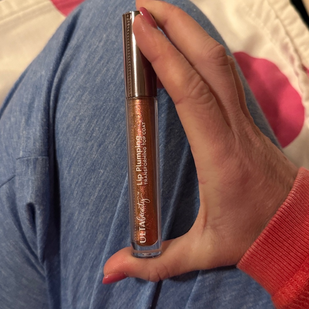Ulta Beauty Lip Plumping Gloss - Sparkling top coat